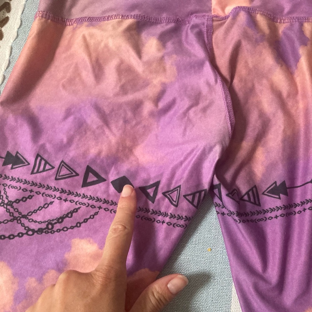 Teeki Yoga Leggings Purple Haze Sz S  Pilates Fitness Gym Made In USA - Picture 9 of 9